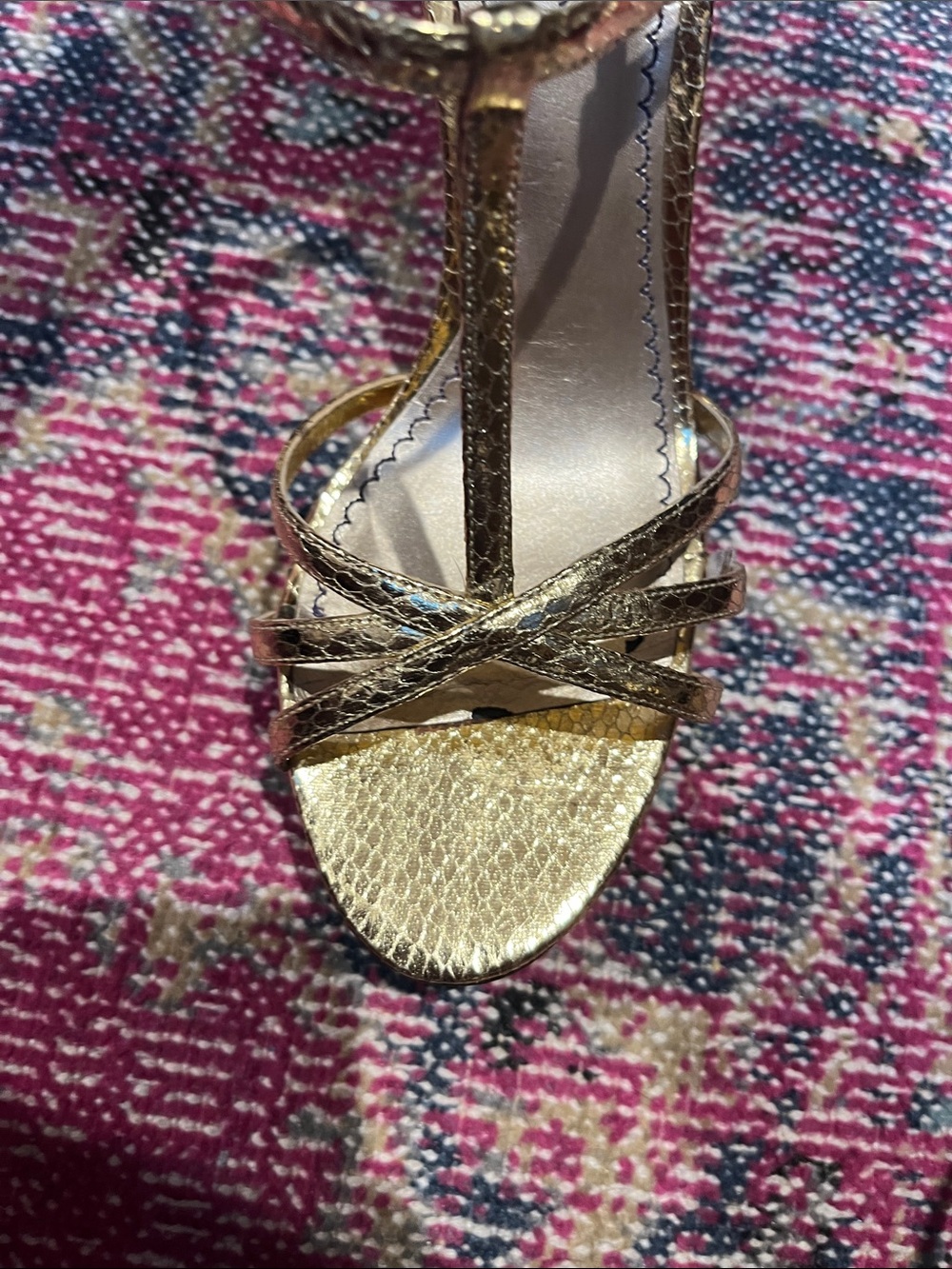 Shoes - Picture 5 of 8